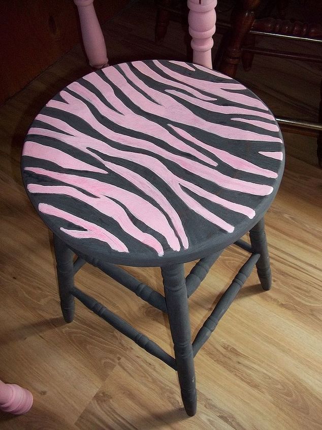 vintage treadle sewing machine turned into zebra striped vanity, painted furniture, repurposing upcycling