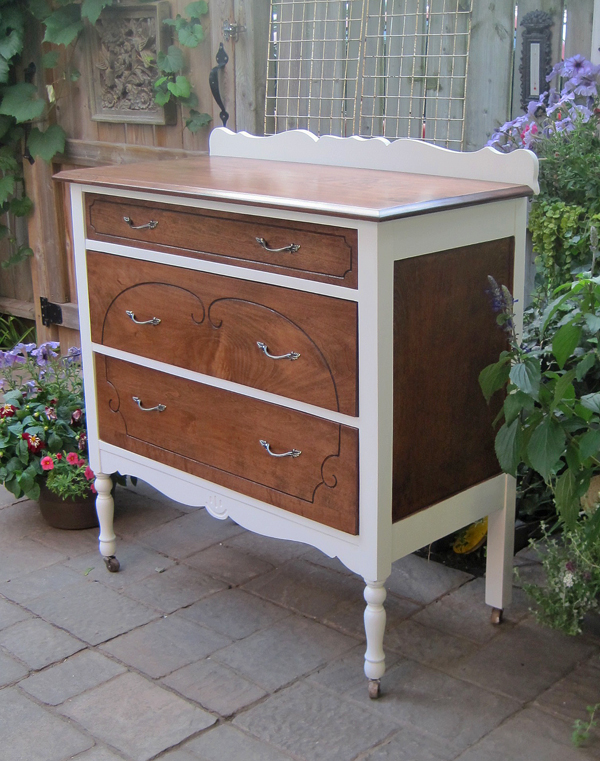 q vintage maple dresser should we have went with black, painted furniture, The finished dresser
