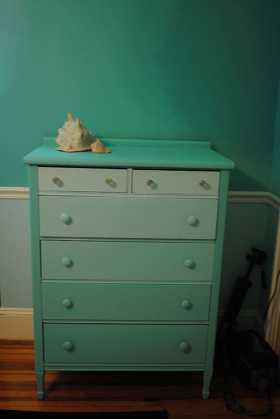a pink a pa looza room makeover, bedroom ideas, home decor, painted furniture, A dresser done ombre style
