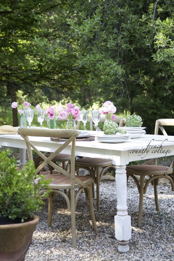 dining outdoors, gardening, outdoor living, patio
