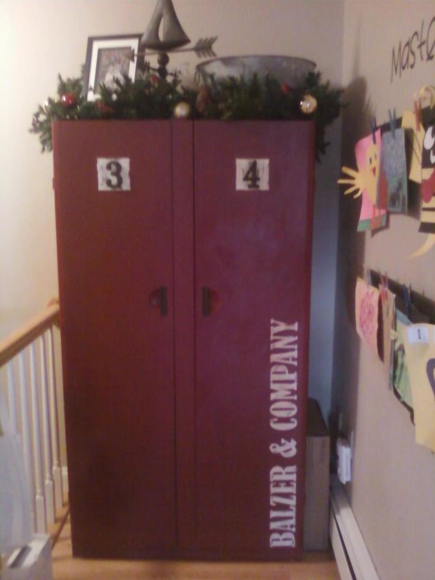 locker redo, painted furniture, Locker during the holidays