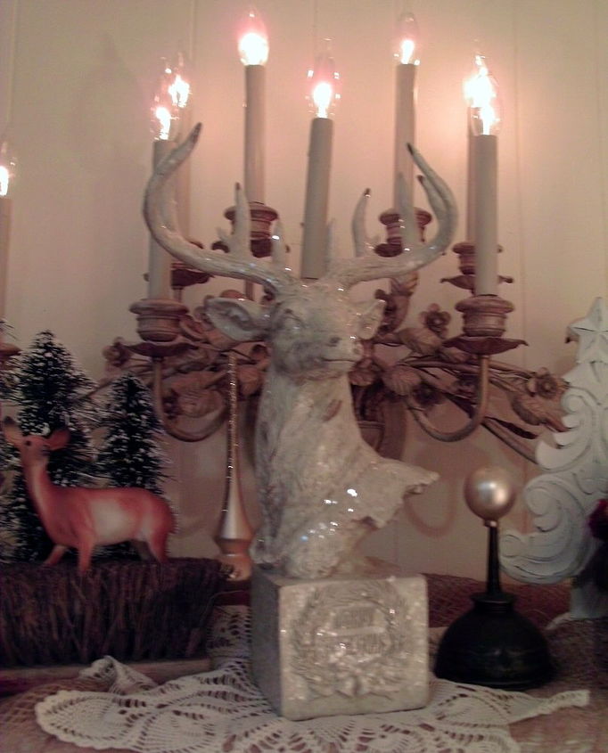 piano tablescape, christmas decorations, seasonal holiday decor