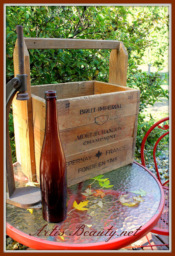 come see how i made a rustic tool box into a chic champagne drink carrier, crafts, home decor, champagne crate drink carrier