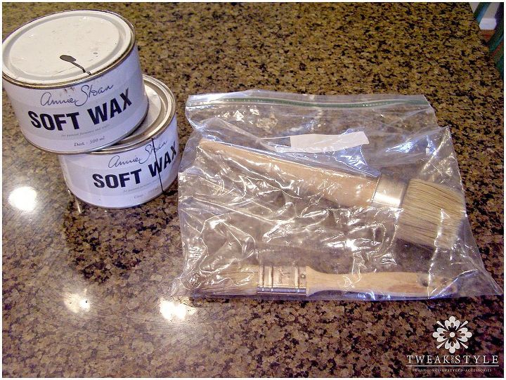 review and best links for annie sloan chalk paint, chalk paint, painted furniture, Annie Sloan waxes The large wax brush is worth the money
