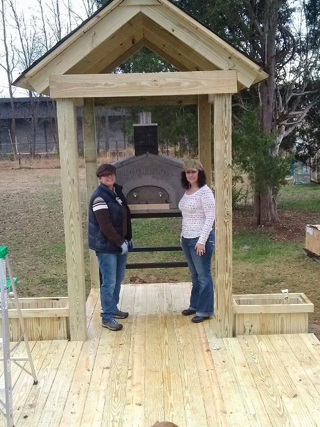 beautiful deck and roundboy oven installation, decks, outdoor living, woodworking projects, Ready to bake pizza