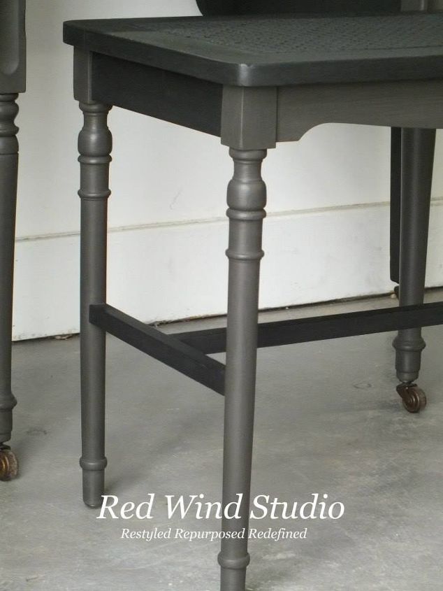 In order to achieve dimension without contract in the paint, I chose Raven and Cast Iron FAT Paint colours. The subtle difference is just enough to enhance the different parts of the vanity and stool. Once the 2 coats of paint were on and dry I applied natural wax. I allowed it to dry up a bit then buffed the entire piece with 0000 steel wool. A very light distressing was achieved along with a smooth satin finish.
