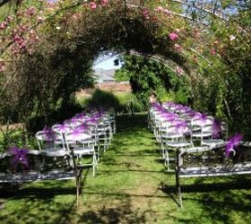 just remembering a wonderful wedding in our garden, outdoor living, Just waiting for all to arrive It was a quick change over from wedding seating to reception lunch
