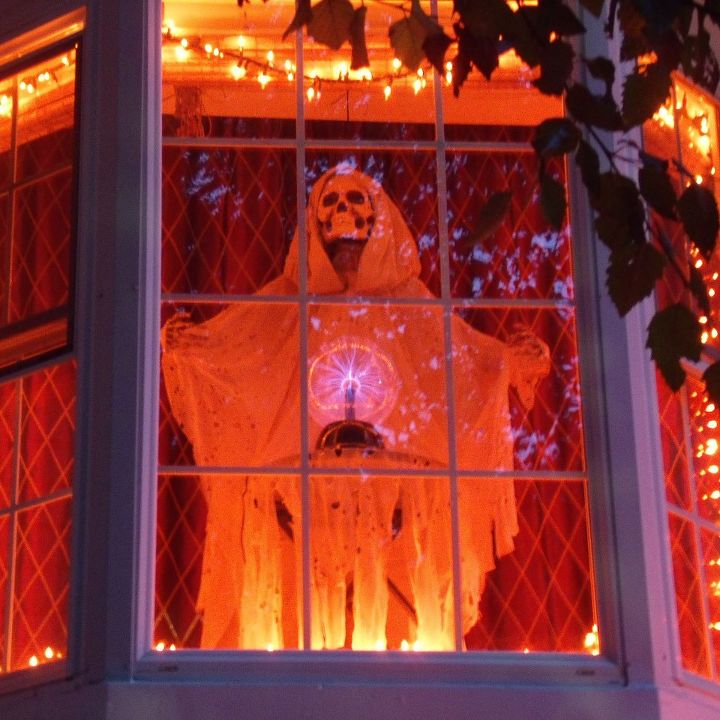 there re witches in the air, halloween decorations, seasonal holiday d cor, Waiting for visitors 2012