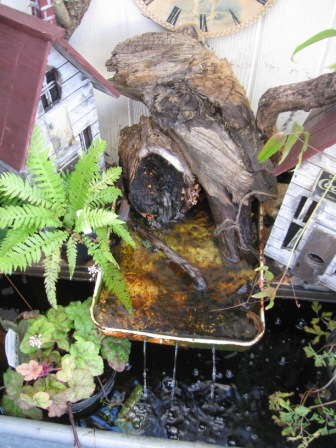 repurposed paint tray water feature, gardening, ponds water features, top portion is driftwood