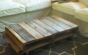 Pallet & Fence Board Coffee Table