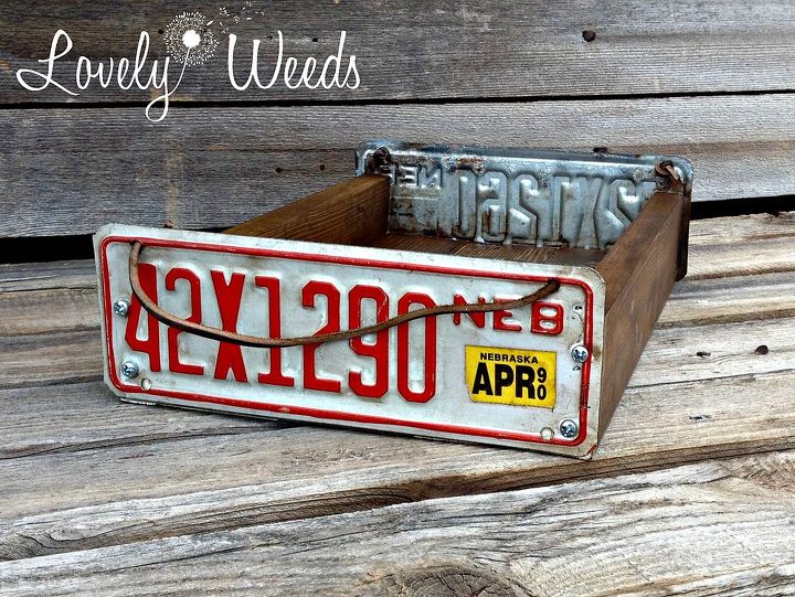 repurposed license plate tray, crafts, repurposing upcycling