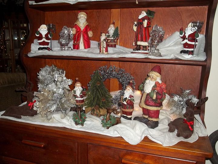 christmas decor, christmas decorations, seasonal holiday decor, my Santa motif to honor Grandpa Sheldon