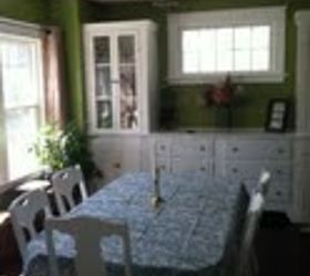 dining room, dining room ideas, painting, mixing blues with my bright apple green dining room