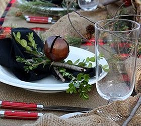 here are 24 inpsiring rustic holiday table settings ho ho ho spread the cheer, christmas decorations, crafts, seasonal holiday decor, Love the woodsy and outdoor feel complete with Jingle bells