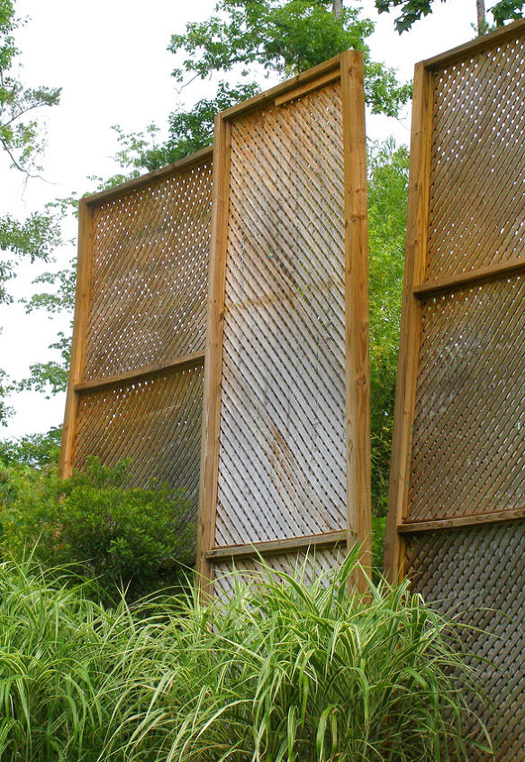 privacy screen keeps blowing over in the wind, Found this on HomeTalk or Pinterest or Both when i searched for possible solutions to my dismantled privacy screen