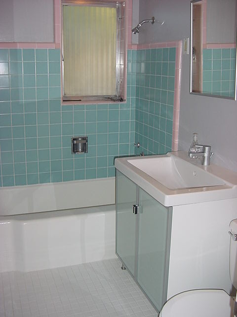 voc se importa se eu compartilhar algumas fotos de um banheiro moderno de meados do, ANTES DA