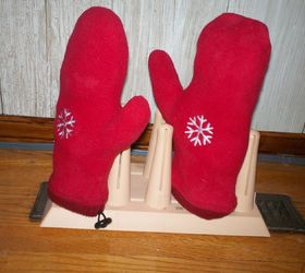 Why people are soaking their mittens in floor wax after seeing this