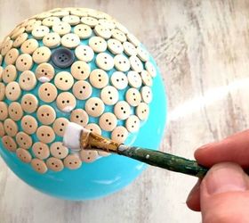 15 quick and easy gift ideas using buttons | Hometalk