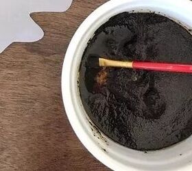 Mix coffee grounds and water for this sweet autumn idea