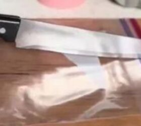 She slices her Ziploc bags down the middle for this brilliant, money-saving trick