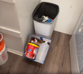 Raid your recycling bin to make THIS for your Christmas home (love it!)