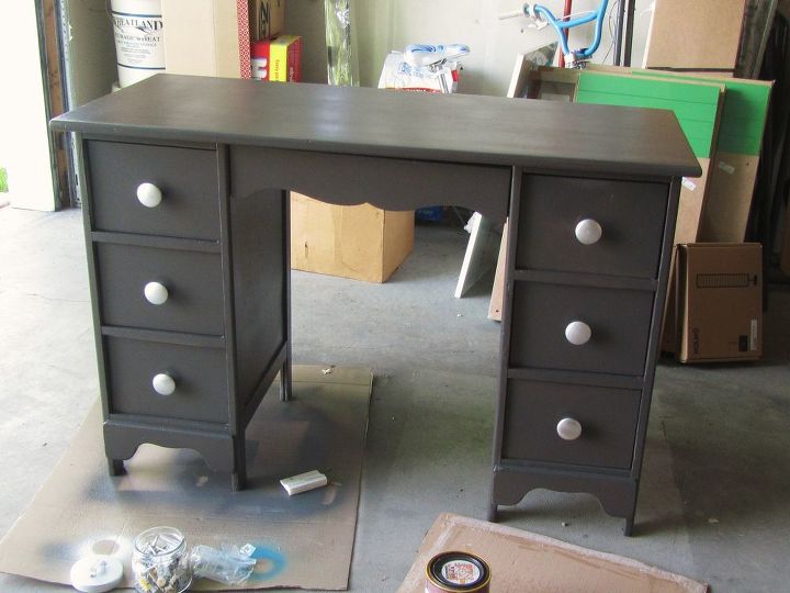 what a little can of spray paint can do, painted furniture