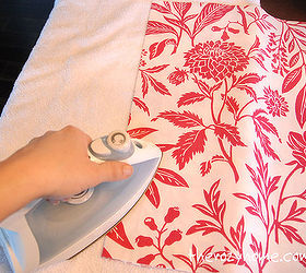 no sew pillow with zippers, crafts, reupholster, Step 2 Turn the fabric pack over and press your crease