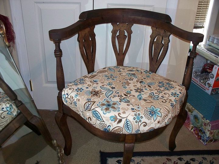 refinishing my grandmother s antique corner chair, painted furniture, After HEIRLOOM