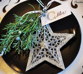 christmas dinning room, christmas decorations, seasonal holiday decor, wreaths
