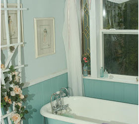 farmhouse bathroom and painted claw foot tub, bathroom ideas, home decor, painted furniture