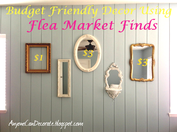 pared de espejos vintage con hallazgos del flea market