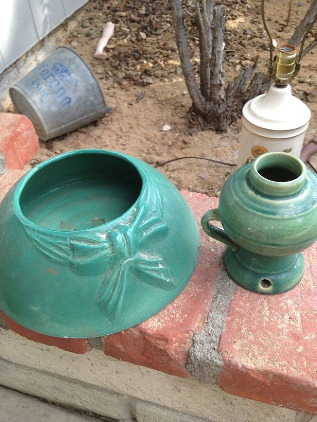 can anyone identify these pieces please, repurposing upcycling, I love these green almost perfect finds Help me find out who is the maker please