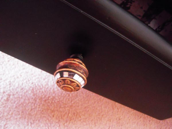 remake of one ugly coffee table set, These are my fav knobs I love the Indian design on them and it automatically gives the furniture a global look which I adore so much