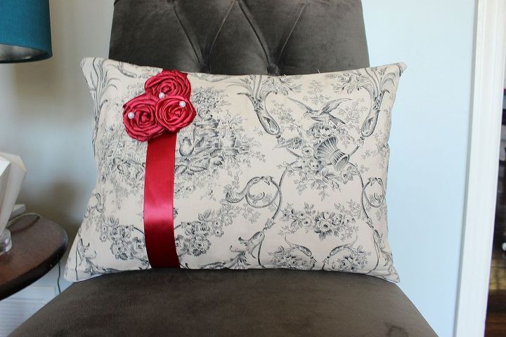toile valentine s day pillow, seasonal holiday d cor, valentines day ideas