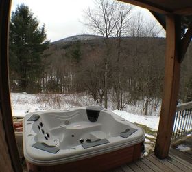 Bullfrog spa Installed On a Second-story Deck in Windham New York