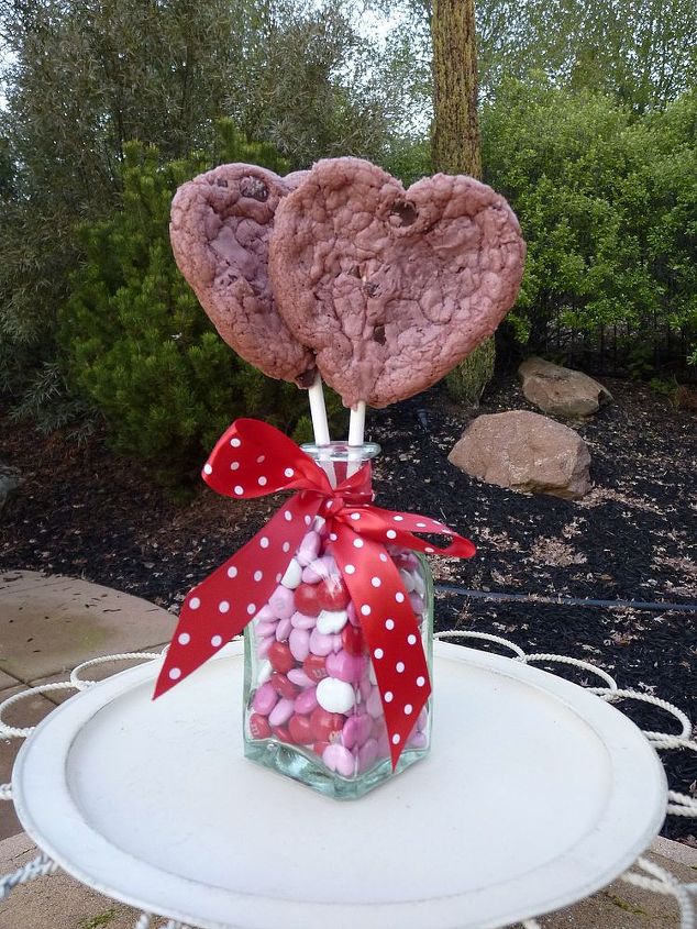 heart shaped chocolate chip cookies, seasonal holiday decor