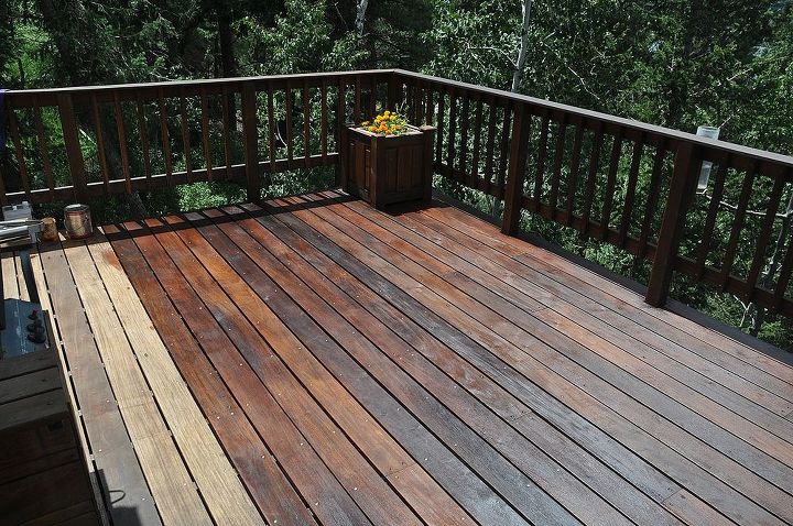 another item knocked off the honey do list, decks, a couple hours work on Sat I finished up with a couple hours on Sun