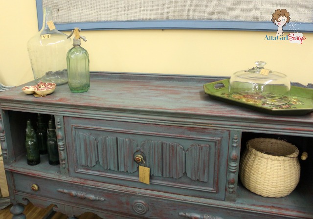 use hemp oil amp milk paint to create a chippy old painted finish, painted furniture