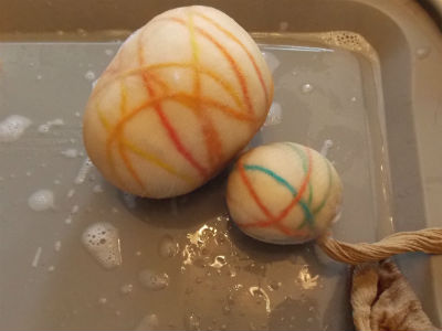 huevos de pascua de fieltro