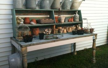 A pile of salvage + a hutch top = a to die for potting bench