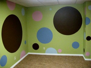 how to paint perfect polka dots, paint colors, painting, wall decor, Giant Polka Dots