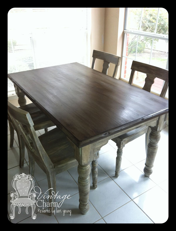 mancha sobre a tinta de giz para criar aquele aspecto de madeira, ASCP Chateau Grey e Dark Walnut Stain Dark Wax