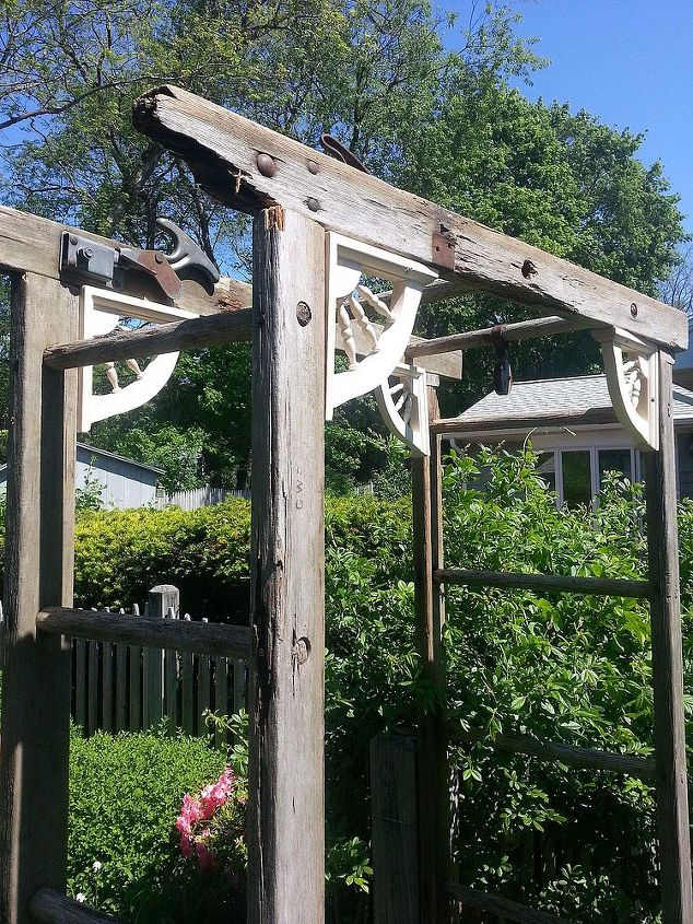 re purposed ladder becomes trellis, Close up finished trellis