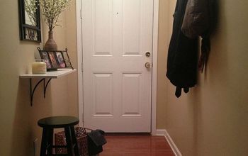 Small and Narrow Entryway Update!
