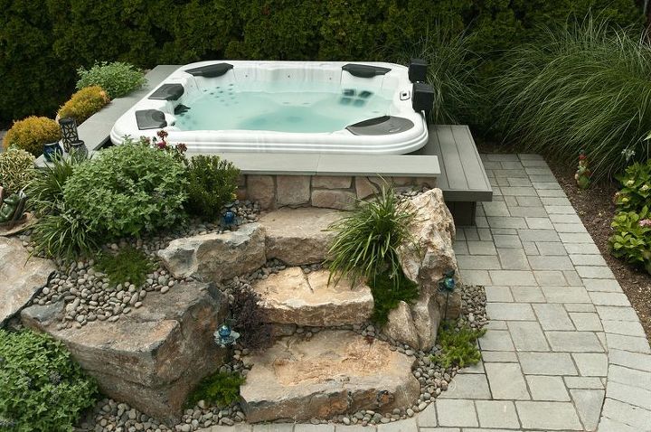 spas help make picturesque backyards, outdoor living, spas, Hot Tub Hydrotherapy
