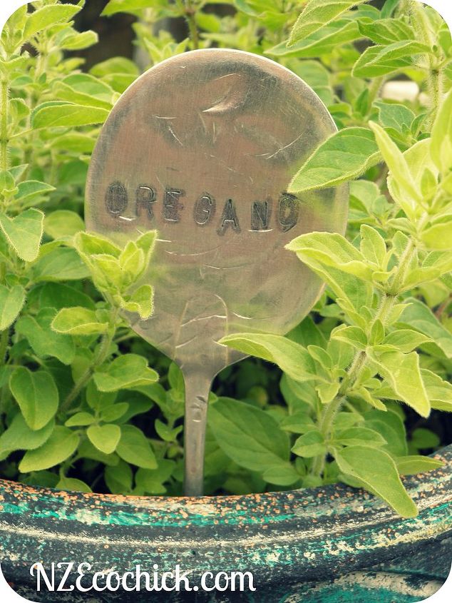 garden spoon labels, crafts, gardening, One of my herb spoon in it s rightful home