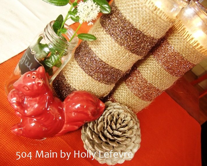 glittering striped burlap candle wraps, crafts, decoupage, seasonal holiday decor, The glitter is a nice juxtaposition against the roughness of the burlap which marry well for a gorgeous look and style