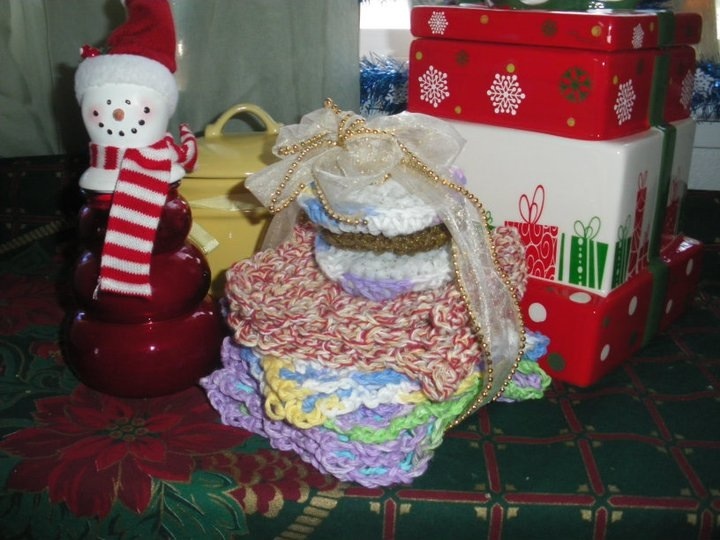 my memory christmas angel tree, christmas decorations, seasonal holiday decor, Dish cloths and scrubbers i made and cooks jar and candy jar