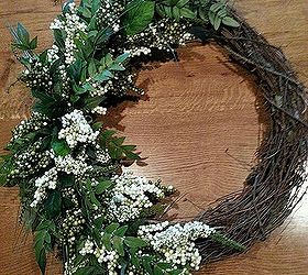 a wreath on an old window screen, crafts, repurposing upcycling, seasonal holiday decor, wreaths