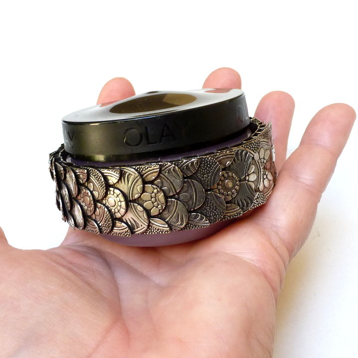 prettify your countertop with cuff bracelets, countertops, crafts